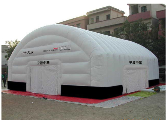 Китай Напечатанный шатер воздуха партии большой раздувной с логосом в белизне для Wedding поставщик